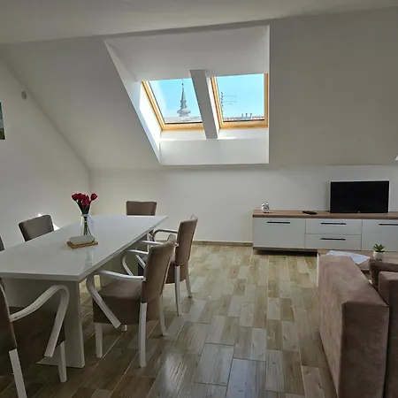 Sky Apartment *